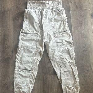 JoyLab Women's Cream Cargo Pants